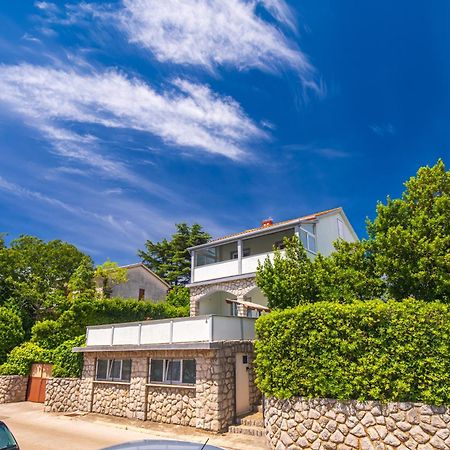 Apartment Tara With Seaview Đảo Krk Ngoại thất bức ảnh