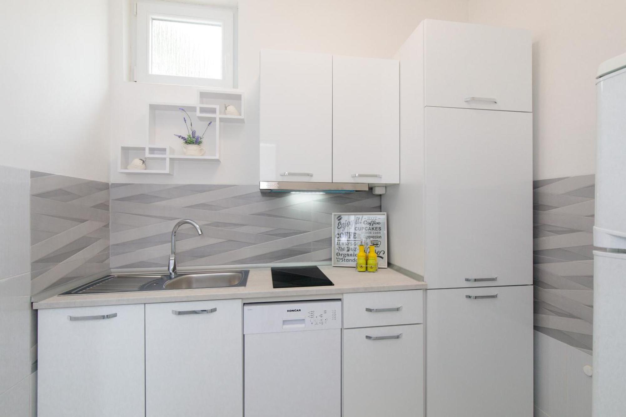 Apartment Tara With Seaview Đảo Krk Ngoại thất bức ảnh