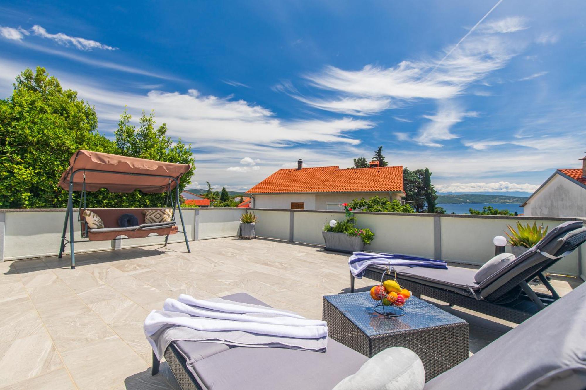 Apartment Tara With Seaview Đảo Krk Ngoại thất bức ảnh